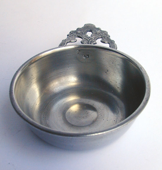 Unmarked Richard Lee Pewter Taster Porringer 3