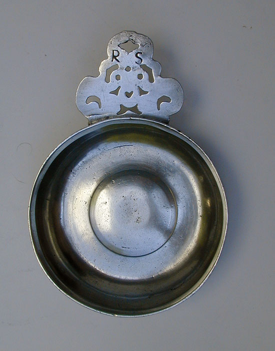 A Geometric Handle Porringer by James Tidmarsh II