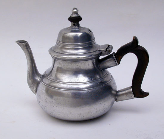 An 18th Century English Export Pewter Pear Form Teapot