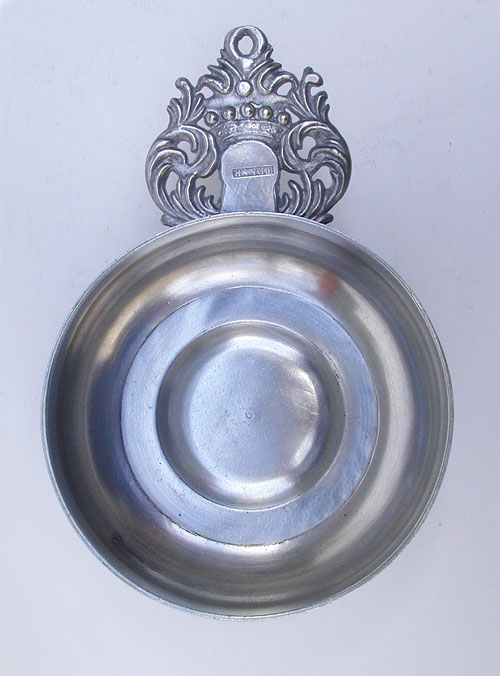 A Mint Condition Coronet Handle Pewter Porringer by Thomas & Sherman Boardman