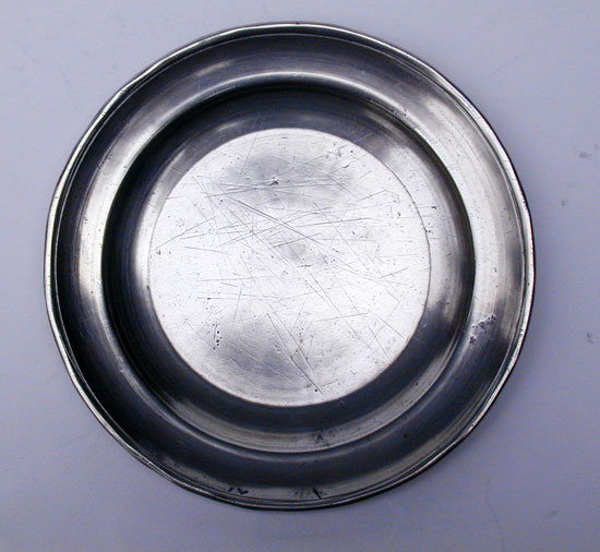 Near Fine Example of 5 1/8 Single Reed Rim Pewter Plate