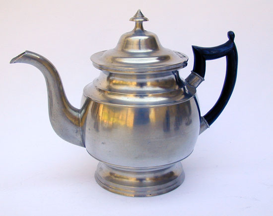 An Unmarked Antique American Pewter inverted Mold Teapot